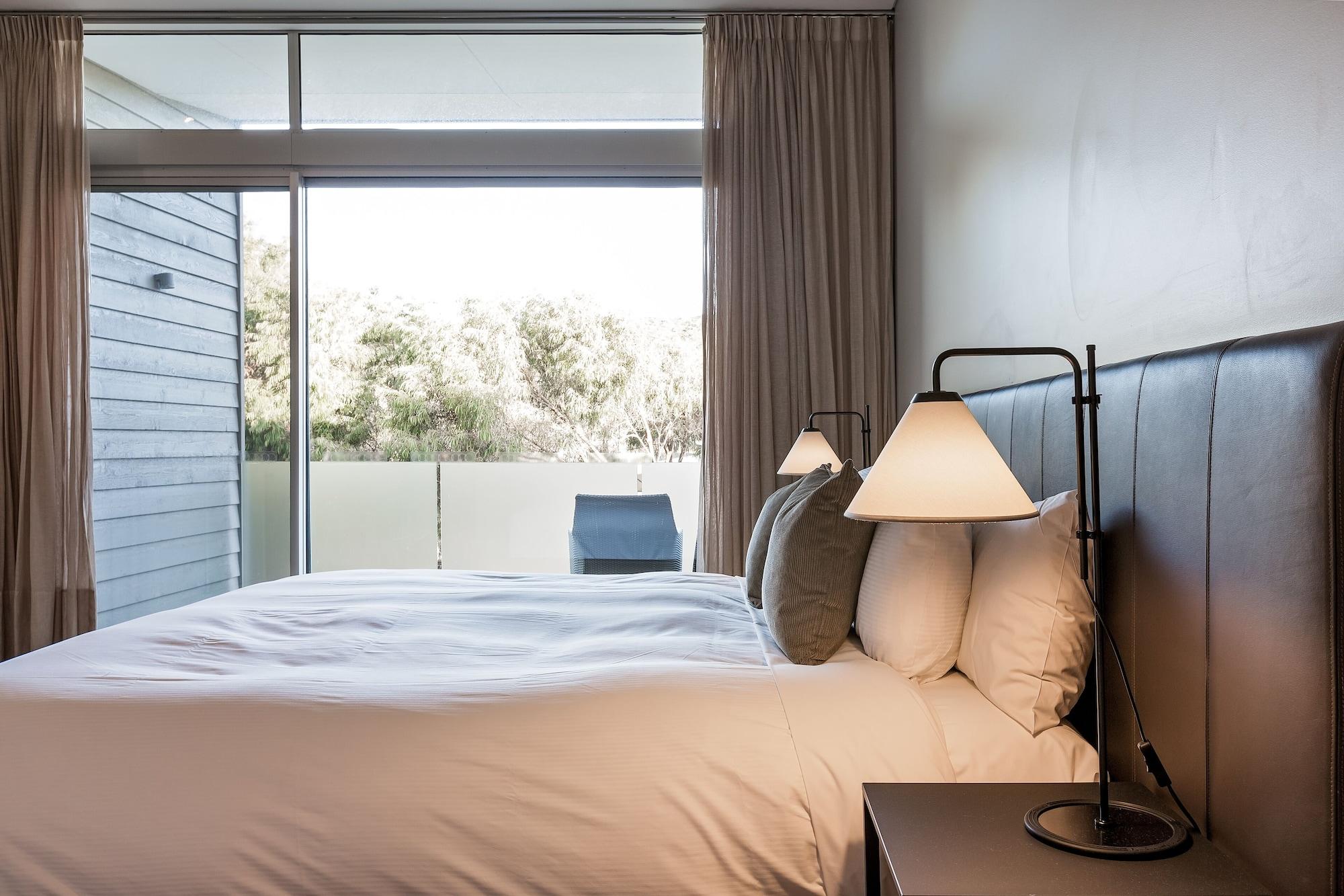 史密斯海滩度假酒店 亚林加普 外观 照片 A bedroom at the Hotel